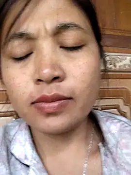 miumiu sexy2x online show from April 11, 2026, 3:55 am