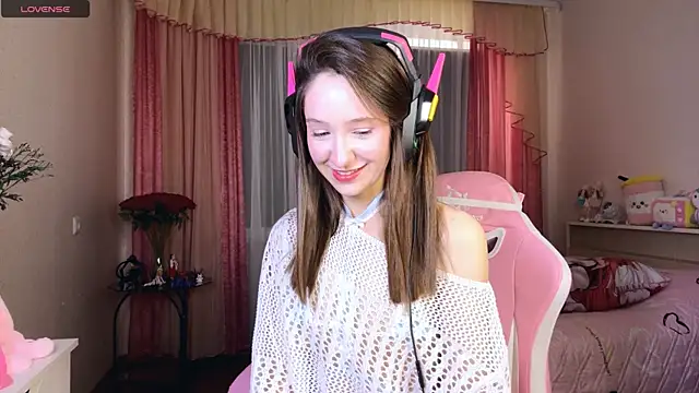 Snapshot of MarcelaBlas chatting on June 8, 2026, 2:17 pm MarcelaBlas online show from June 8, 2026, 2:17 pm