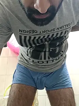 marcosdiaz987 online show from February 16, 2026, 6:37 pm