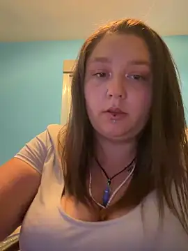 Snapshot of _maracr19_ chatting on June 6, 2026, 6:45 pm maracr19 online show from June 6, 2026, 6:45 pm