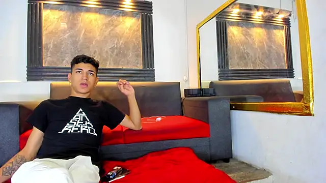 ALEX KEITH26 online show from March 29, 2026, 7:25 pm