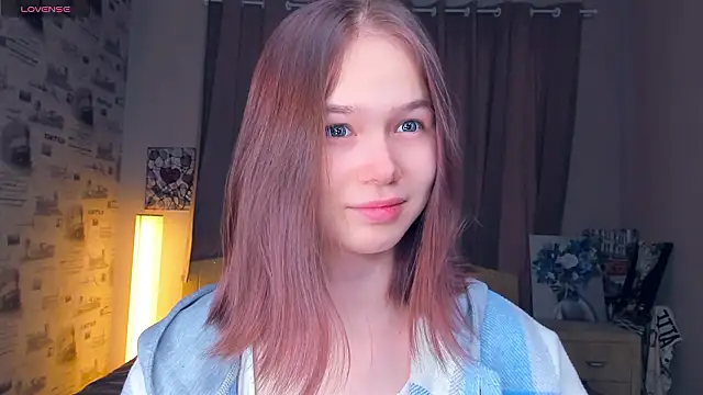 Snapshot of OwlLynn chatting on February 1, 2026, 8:46 am OwlLynn online show from February 1, 2026, 8:46 am