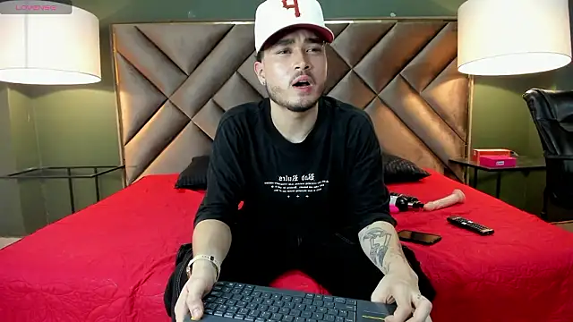 Salvattore Muller online show from March 19, 2026, 10:36 pm