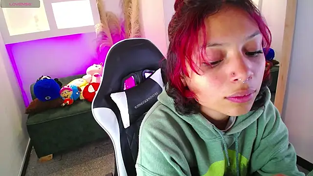 melodyy as online show from July 15, 2026, 12:21 pm