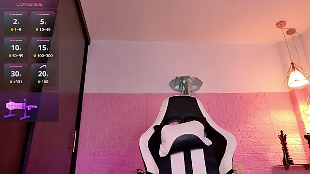 Snapshot of Dulce_Stormy chatting on February 6, 2026, 12:19 pm Dulce Stormy online show from February 6, 2026, 12:19 pm