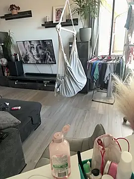 NyxTattoo online show from April 7, 2026, 8:48 am