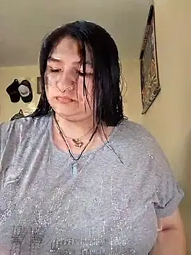 LauraHorny69 online show from April 21, 2026, 2:56 pm