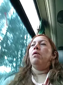 Andry will online show from April 17, 2026, 9:40 pm