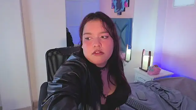 AleSweet online show from February 7, 2026, 12:53 pm