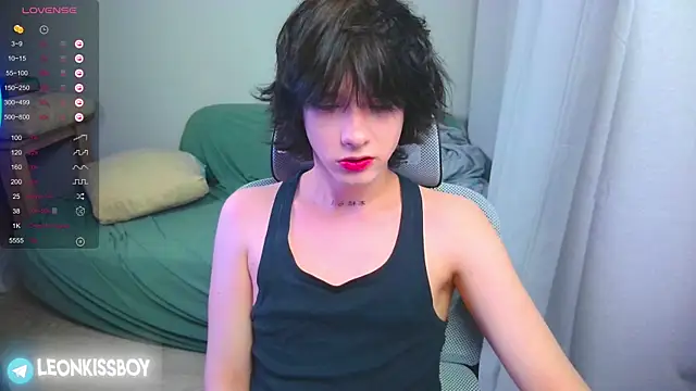 LeonBoykisser online show from April 4, 2026, 2:36 pm