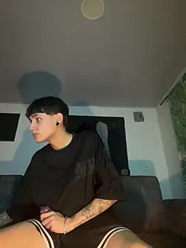 Snapshot of nifiare chatting on February 12, 2026, 5:13 am nifiare online show from February 12, 2026, 5:13 am