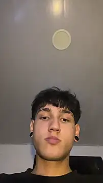 Snapshot of nifiare chatting on February 24, 2026, 8:01 am nifiare online show from February 24, 2026, 8:01 am