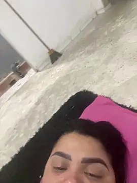 MorenaCariok online show from April 21, 2026, 2:26 am