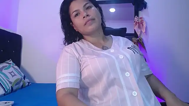 Aurora sanchess online show from February 7, 2026, 3:21 am