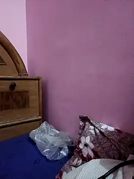 Cutiepie91 online show from April 19, 2026, 10:14 am