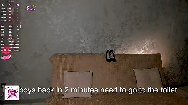 ElsaDivine online show from February 11, 2026, 8:58 pm