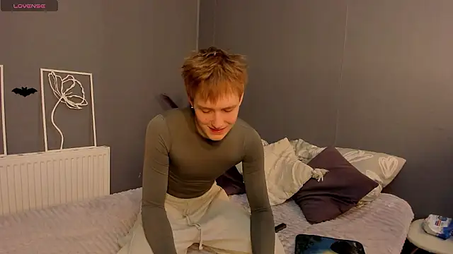 Snapshot of Kai_Milller chatting on March 20, 2026, 7:52 pm Kai Milller online show from March 20, 2026, 7:52 pm