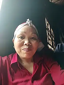 Sam-cute online show from April 5, 2026, 4:31 am