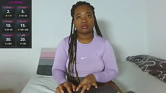 chanellmontes3 online show from June 4, 2026, 8:59 pm