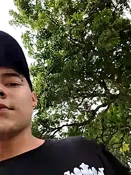 attractive-sexx online show from April 3, 2026, 5:44 pm