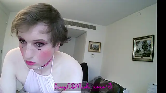 SissyCDMish online show from July 15, 2026, 1:11 am