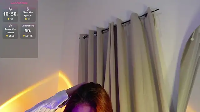 Mia Volkova  online show from February 11, 2026, 1:05 pm