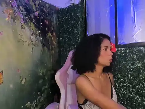 rosa skinny online show from May 8, 2026, 8:25 pm