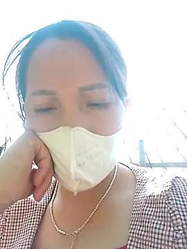 Gummiesu online show from January 17, 2026, 7:35 am