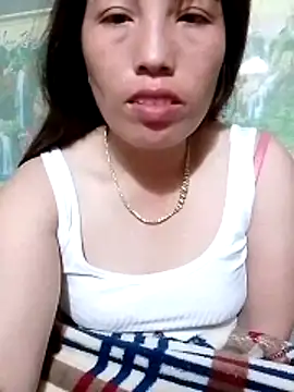 Gummiesu online show from April 20, 2026, 10:11 pm