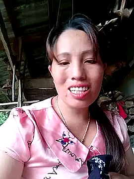 Gummiesu online show from May 12, 2026, 8:11 am