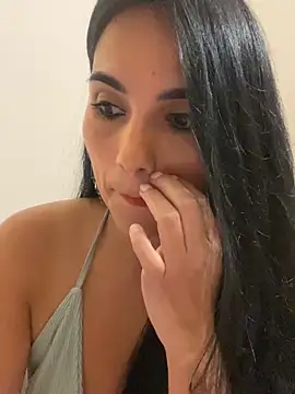 Miaswwe online show from April 14, 2026, 2:06 am