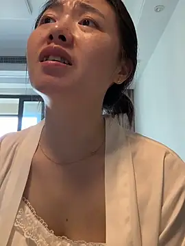 Cheating-wife online show from May 27, 2026, 8:55 am