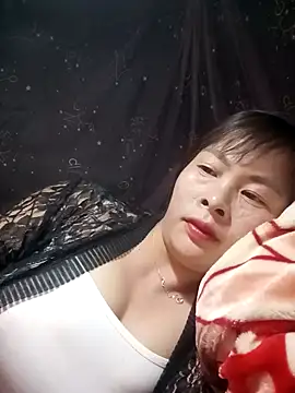 Bling sexy online show from April 9, 2026, 12:21 pm