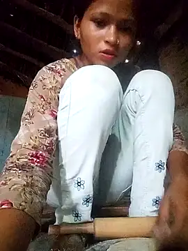 Snapshot of Jyoti_rathor chatting on July 15, 2026, 2:11 pm Jyoti rathor online show from July 15, 2026, 2:11 pm