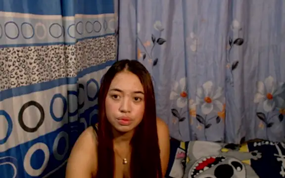 pinay mayahiga online show from April 19, 2026, 1:32 pm