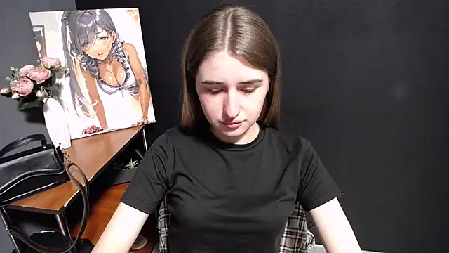 Snapshot of Sunny_siren chatting on July 23, 2026, 12:47 pm Sunny siren online show from July 23, 2026, 12:47 pm