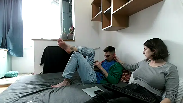 Crista-Elio online show from April 13, 2026, 2:44 pm