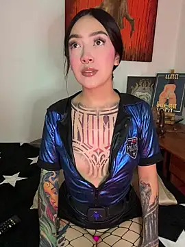 PUFF BUNNY online show from April 25, 2026, 5:21 pm