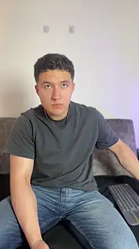 Alexander Connor online show from April 10, 2026, 12:10 pm