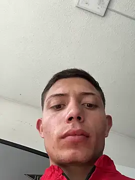 santiObrero online show from March 26, 2026, 3:06 pm