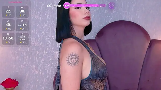 Sienna-Gold online show from May 27, 2026, 2:03 pm