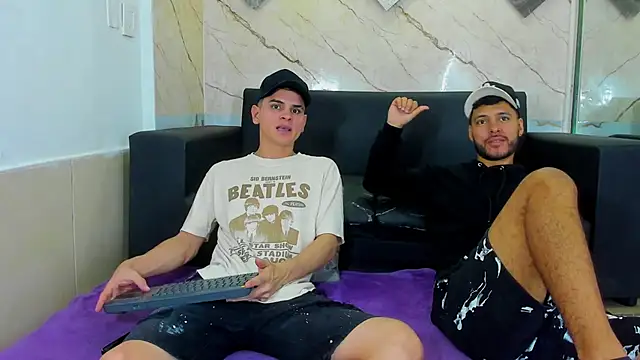 Angel Villareal online show from March 3, 2026, 4:51 am