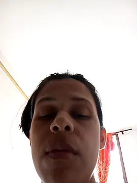 mitzukywinteer online show from February 8, 2026, 6:11 pm