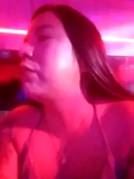 PetitteCorazon online show from March 7, 2026, 4:42 am