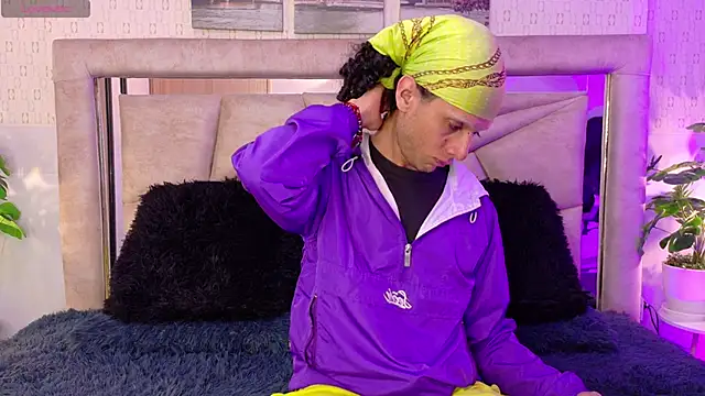 4L3JX online show from February 20, 2026, 4:42 am