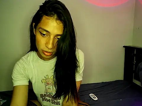 andy bby online show from June 5, 2026, 11:43 pm