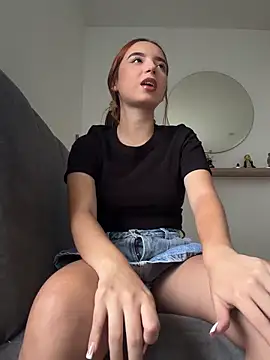 Carithooo online show from March 27, 2026, 10:42 pm