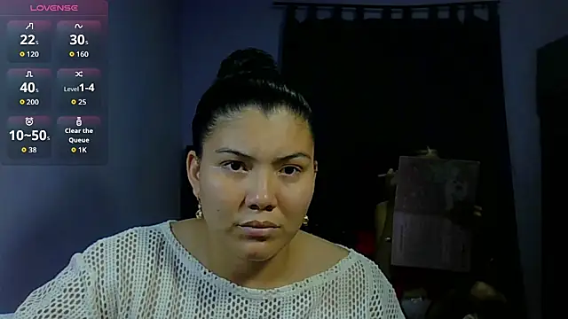 Snapshot of Helena-Paola chatting on February 21, 2026, 12:44 am Helena-Paola online show from February 21, 2026, 12:44 am