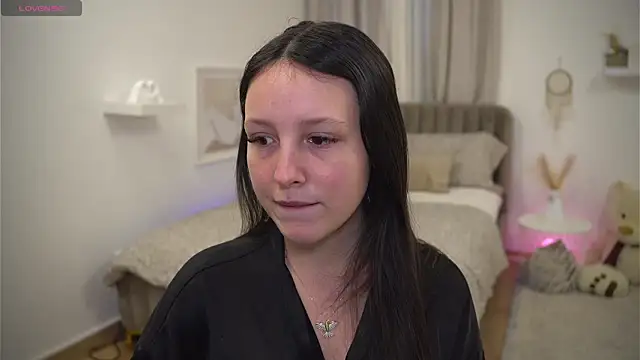 Miss sindy11 online show from February 27, 2026, 8:36 am