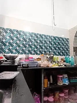 Hot-Tinaa online show from March 10, 2026, 6:40 am